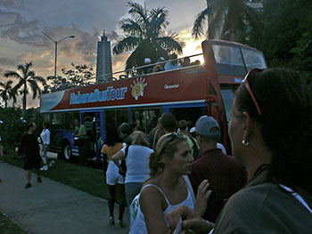 particuba.net • La Habana • Habana Bus Tour
