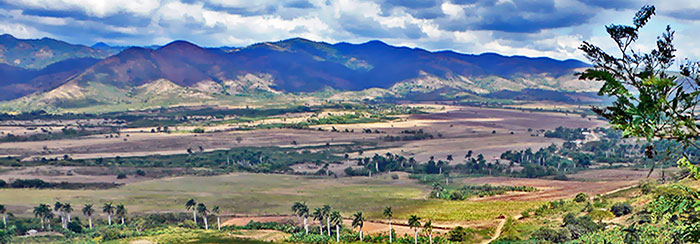 Trinidad •|• Valle de Los Ingenios © sogestour + www.particuba.net